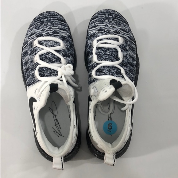 Nike Zoom KD9 Oreo Basketball Shoes 855908-100 - Picture 7 of 8